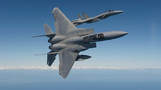 Chiến đấu cơ F-15 Mỹ tuần tra không phận Baltic sát sườn Nga, nguy cơ đụng độ cao