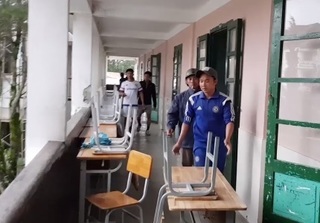 Sập phòng học ở Đà Lạt, 10 học sinh bị thương phải nhập viện cấp cứu