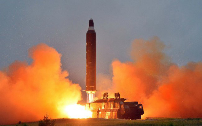Triều Tiên phóng thử tên lửa đạn đạo bay qua lãnh thổ Nhật Bản. Ảnh: KCNA