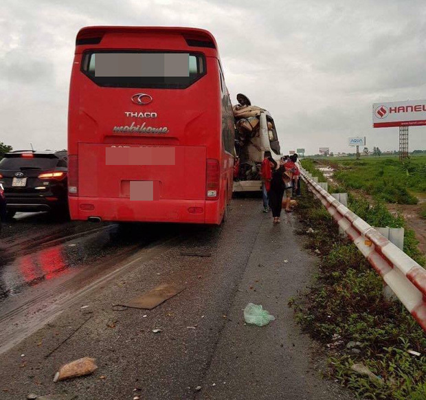 tai nạn trên cao tốc Pháp Vân