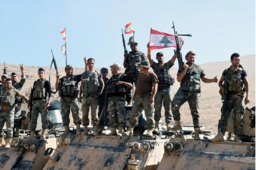 Quân đội Lebanon ăn mừng chiến thắng khủng bố IS. Nguồn: Reuters