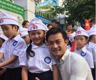 Sao Việt háo hức hơn cả con trong ngày khai giảng năm học mới