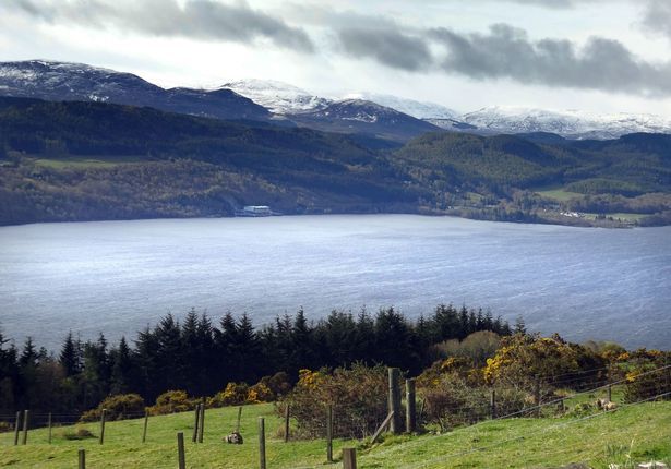 Hồ Loch Ness nơi được đồn thổi là có quái vật đang tồn tại