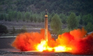 Vì sao Mỹ biết trước Triều Tiên sẽ phóng tên lửa nhưng không ngăn chặn?