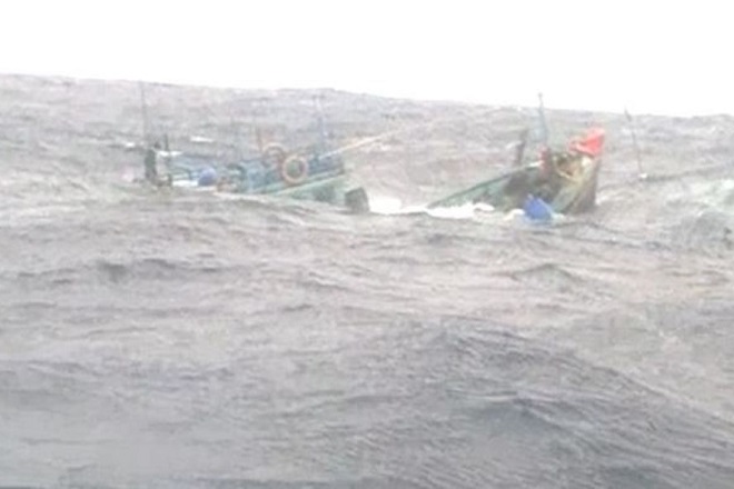 10 thuyền viên bị mất liên lạc trên biển do ảnh hưởng cơn bão số 10