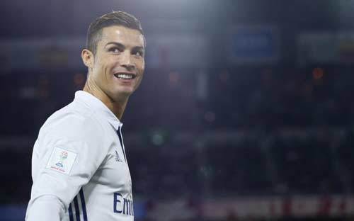 Ronaldo người của những kỷ lục của bóng đá thế giới