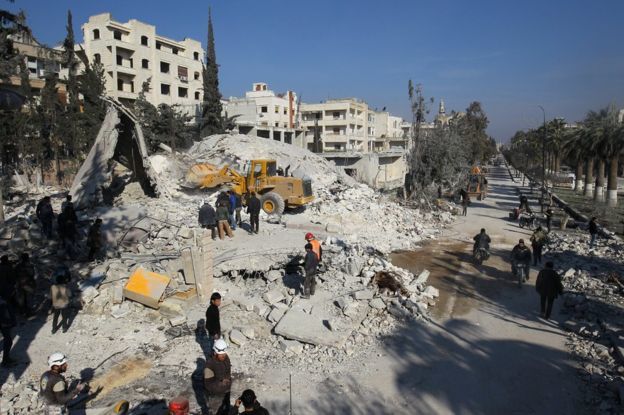 Thành phố Idlib, Syria tan hoang sau những cuộc chiến giữa quân đội và phiến quân. Ảnh: AP