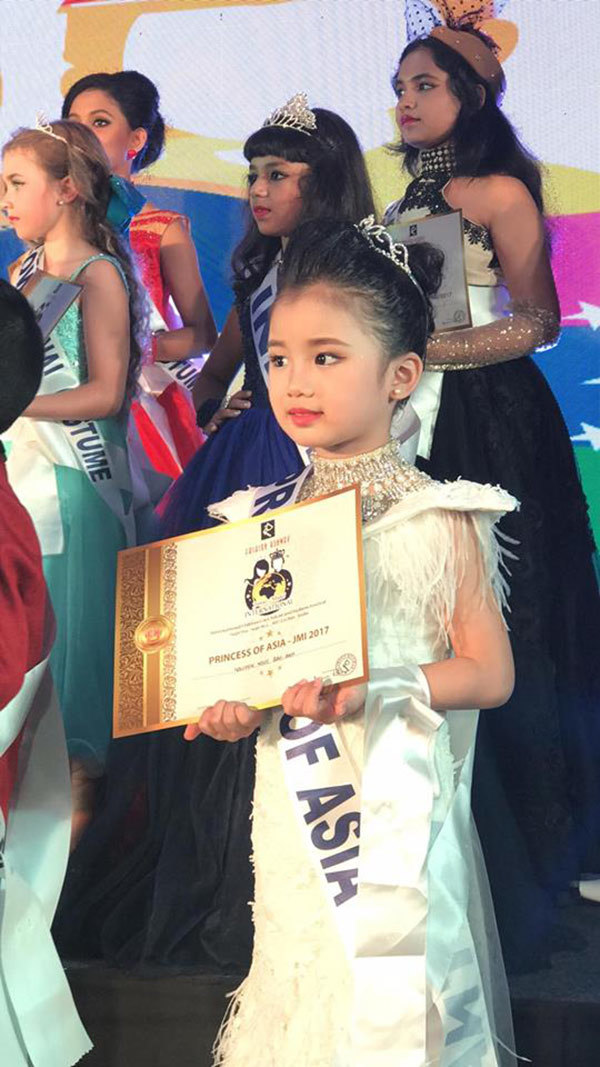 cô bé Hải Phòng xinh đẹp nhận danh hiệu công chúa châu Á5