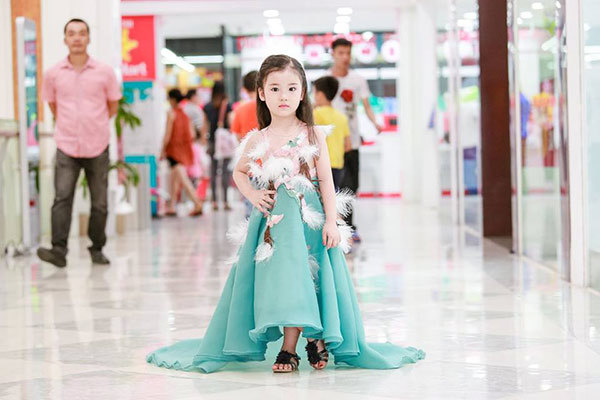 cô bé Hải Phòng xinh đẹp nhận danh hiệu công chúa châu Á6