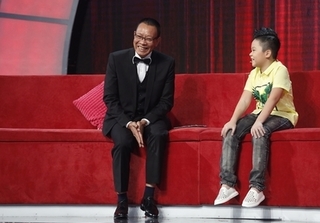 MC Lại Văn Sâm bị cậu bé 10 tuổi chê “tư duy chưa logic” ngay trên sóng truyền hình