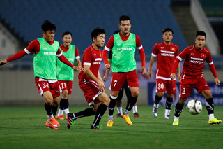 HLV Mai Đức Chung bổ sung sát thủ V.League cho vòng loại Asian Cup 2019