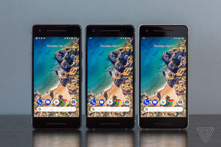 Bộ đôi điện thoại Pixel 2 của Google với tham vọng soán ngôi Apple