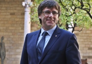 Lãnh đạo Catalonia xứ Catalan bất ngờ chỉ trích gay gắt nhà vua Tây Ban Nha 