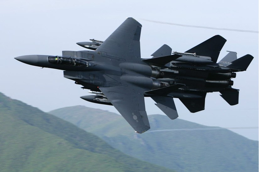 Oanh tạc cơ F-15K bay gầnTriều Tiên. Ảnh: Internet