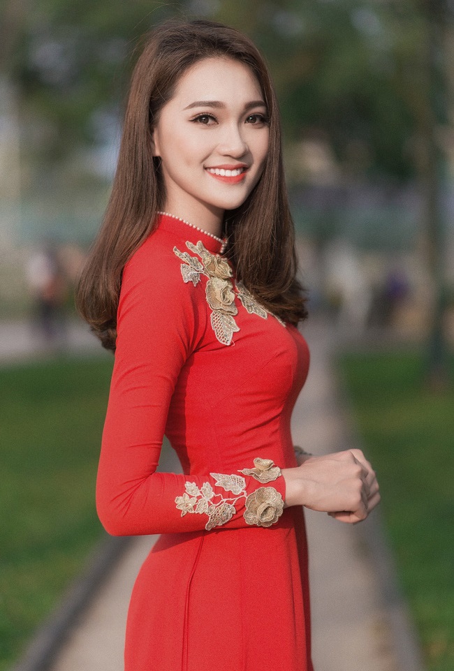 Người đẹp Hoa hậu Hoàn vũ Việt Nam 2017 Ngọc Nữ