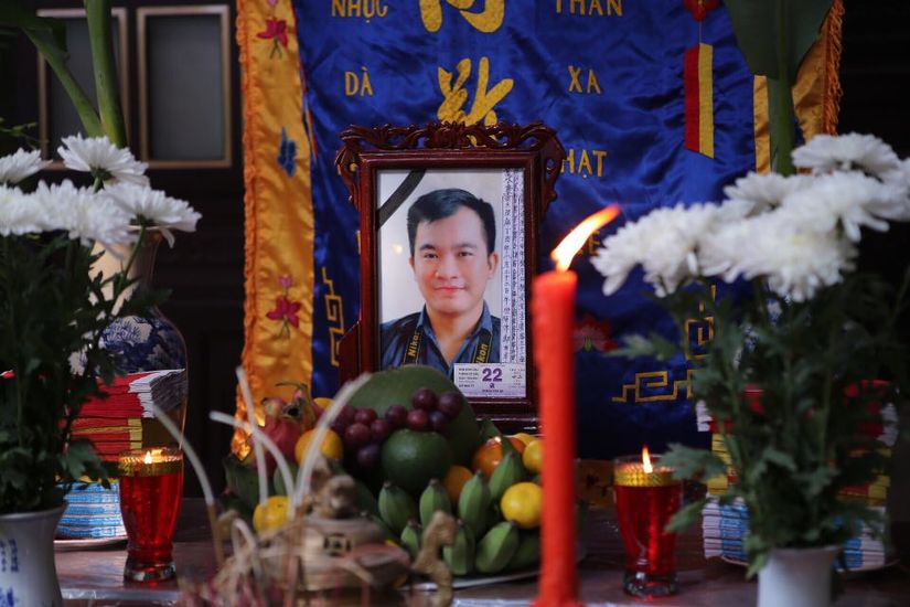 Lễ tang phóng viên Đinh Hữu Dư được tổ chức vào sáng nay - 5