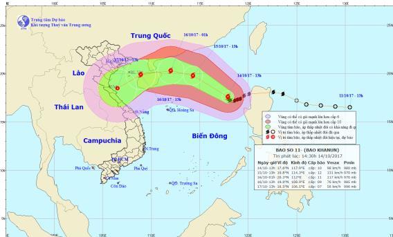 Cơn bão số 11 mạnh thêm và dự báo chuyển hướng vào Hà Tĩnh