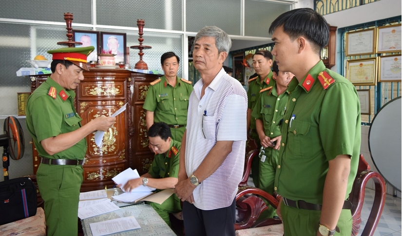 Bắt nguyên Giám đốc và Phó giám đốc Sở KH-CN tỉnh Trà Vinh