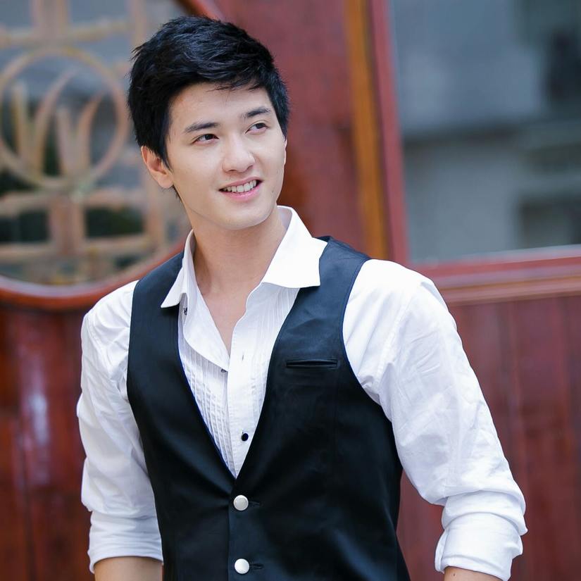 Mỹ nam Việt sở hữu nụ cười hút hồn hàng triệu fan nữ 7