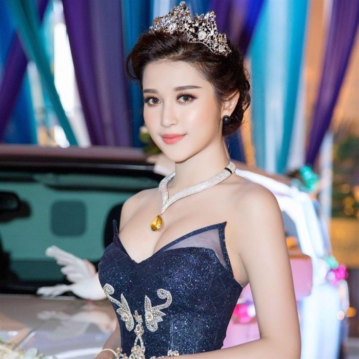 Huyền My chắc suất Hoa hậu, Á hậu tại Hoa hậu Hòa bình Quốc tế 2017? - Vương miện