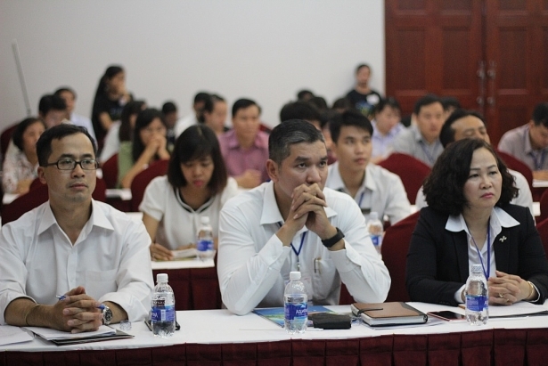 Nữ sinh khuyết tật bị từ chối đi học đại học ở Sài Gòn chỉ vì bị khiếm thính