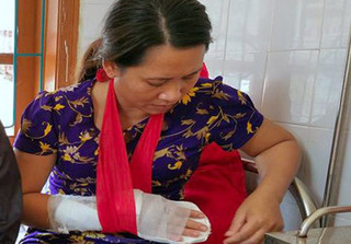 Ra quyết định khởi tố đối tượng chém trọng thương nữ phó trạm trưởng trạm y tế ở Hà Tĩnh