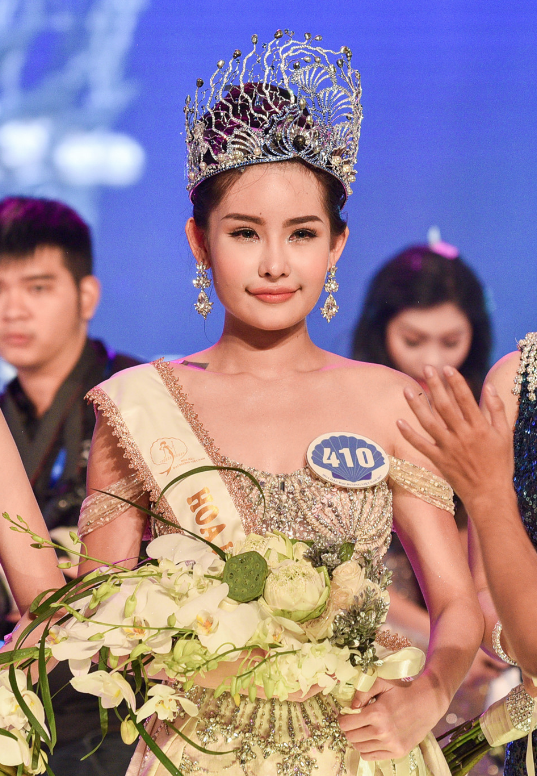 MC Phan Anh mắng những kẻ chỉ trích Hoa hậu Đại dương 2017 Lê Âu Ngân Anh 3