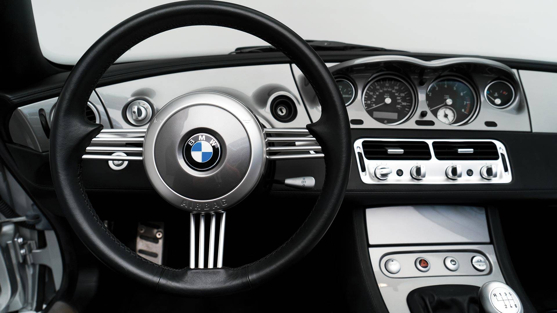 xe BMW Z8 2000 đẳng cấp của Steve Jobs sắp đấu giá