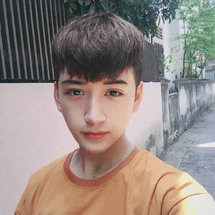 chàng hot boy Nguyễn Tuấn Việt 1