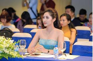 Tuyên bố bỏ vương miện lại dự sự kiện với tư cách Hoa hậu, Đặng Thu Thảo nói gì?
