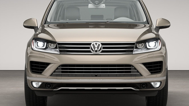 Ô tô Đức Volkswagen Touareg giảm 400 triệu đáng đồng tiền bát gạo