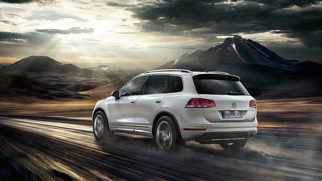 Ô tô Đức Volkswagen Touareg giảm 400 triệu đáng đồng tiền bát gạo