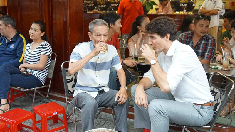Món ăn và đồ uống vỉa hè được các nguyên thủ ghé thăm dịp APEC