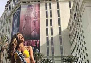 Britney Spears “làm khách không mời” tại Miss Universe 2017