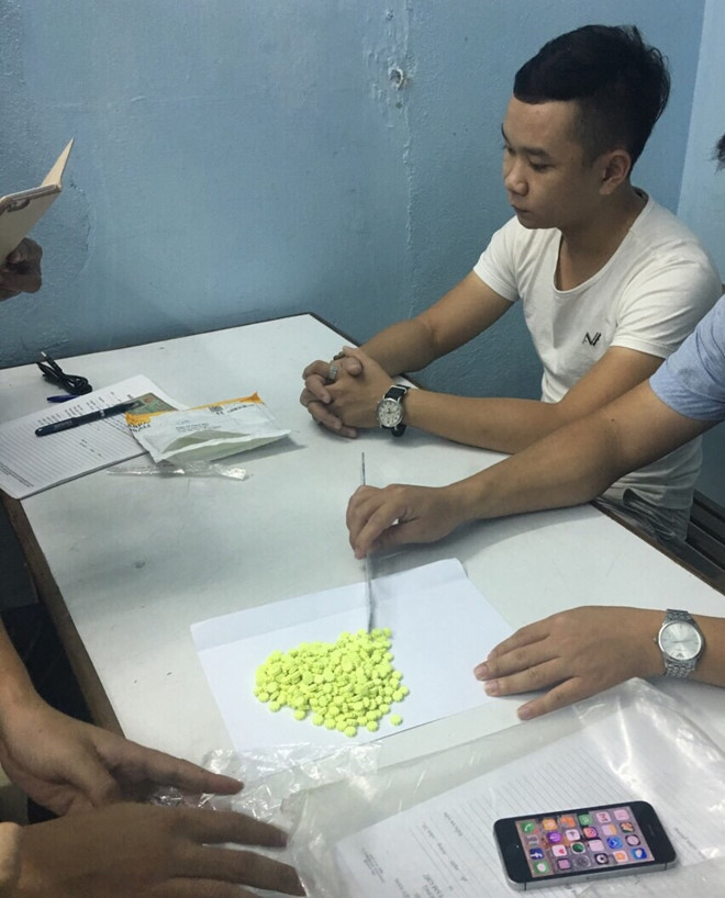Bắt giữ vụ vận chuyển ma túy bằng máy bay ở Đà Nẵng