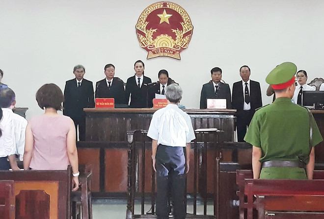 Cụ ông dâm ô với trẻ em ở Vũng Tàu lãnh án 3 năm tù
