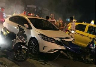“Xe điên” tông hàng loạt xe máy trên phố khiến nhiều người thương vong