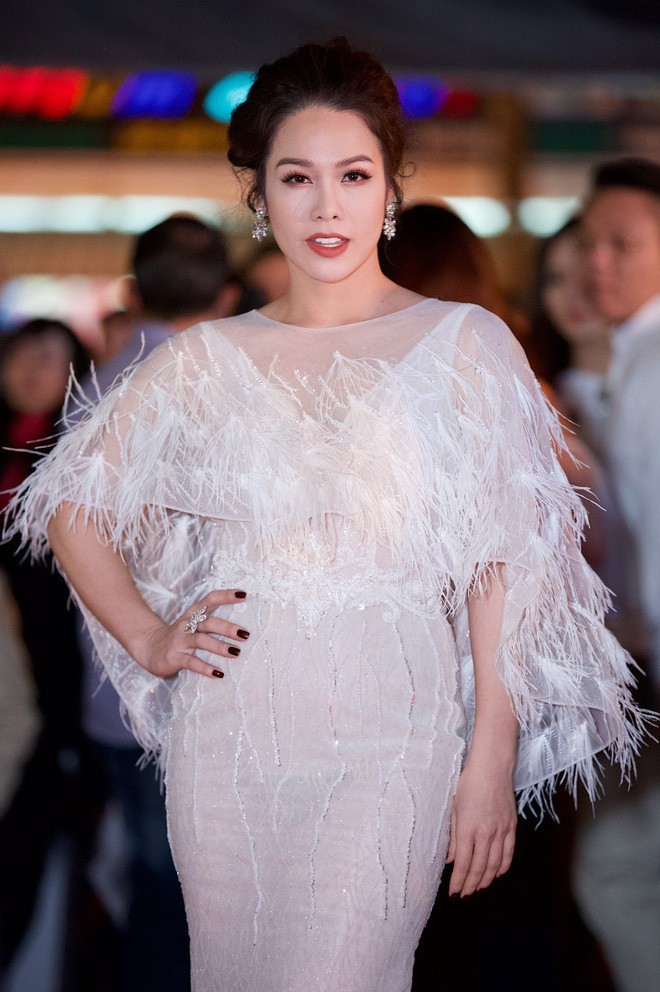 Dàn sao khoe sắc tại đêm Khai mạc Liên hoan phim Việt Nam lần thứ 20 4