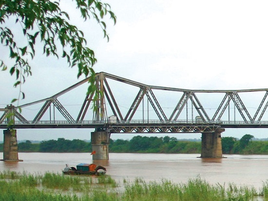 cầu Long Biên