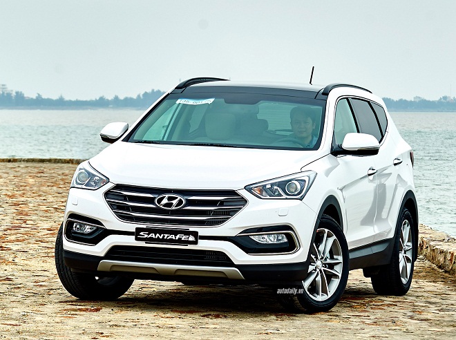 Hyundai SantaFe giảm 230 triệu đồng, 2.500 xe bán hết trong một nốt nhạc
