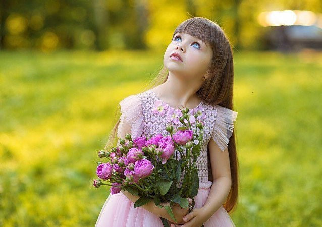 thiên thần 6 tuổi nước Nga