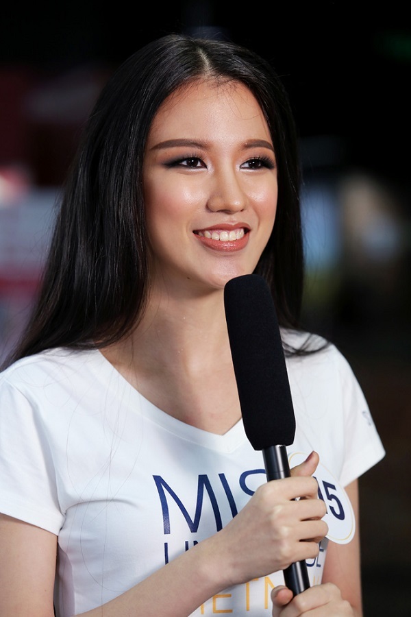 Biên tập viên VTV gây sốt tại Hoa hậu Hoàn vũ Việt Nam là ai? 6