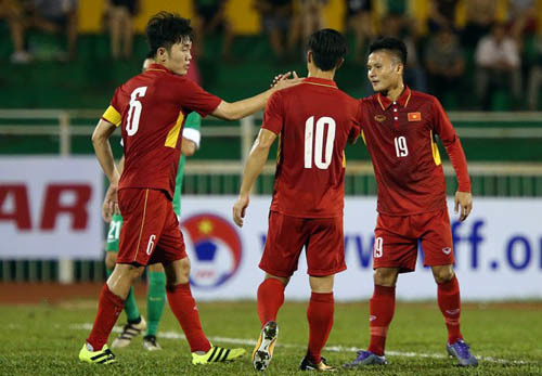 CLB Thái Lan muốn chiêu mộ bộ đôi cầu thủ Việt Nam