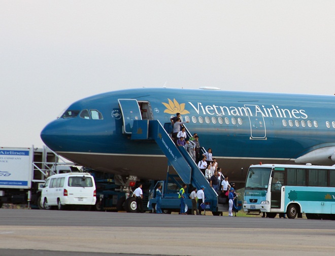 Tiếp viên Vietnam Airlines kịp thời ngăn khách VIP trộm cắp