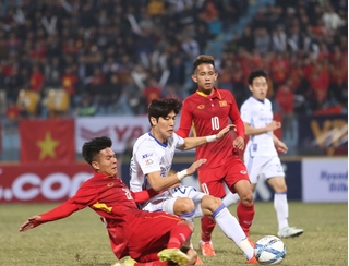 HLV CLB Ulsan Hyundai hết lời ngợi khen U23 Việt Nam