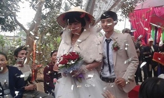 Choáng với đám cưới của cặp đôi vợ hơn chồng 23 tuổi ở Thanh Hóa