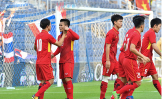 U23 Việt Nam nhận phần quà đặc biệt trên đất Trung Quốc