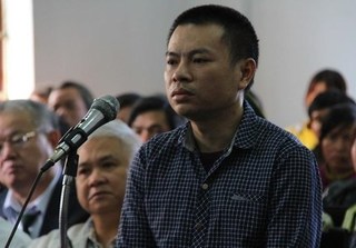 Một án tử trong vụ nổ súng tranh đất khiến 16 người thương vong