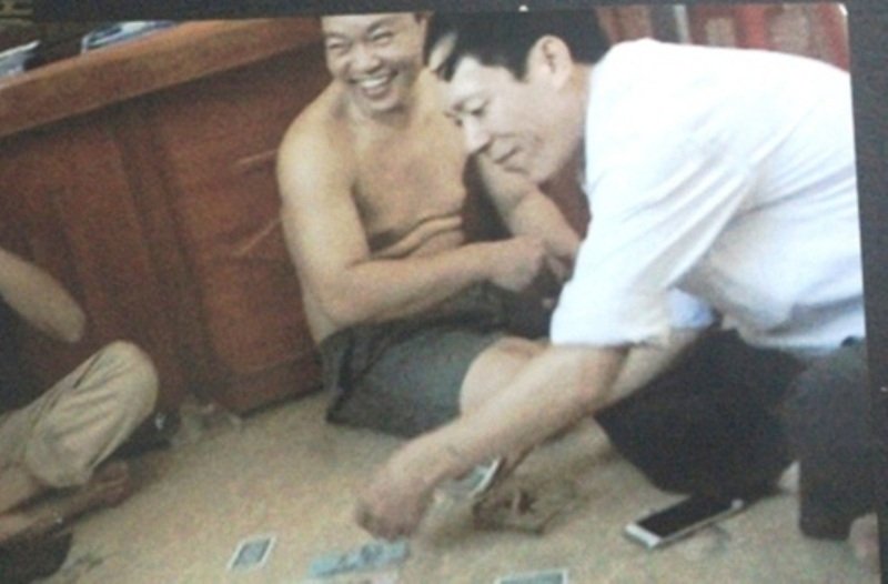Phạt hơn 7 triệu đồng cán bộ xã đánh bạc trong trụ sở tại Thanh Hóa
