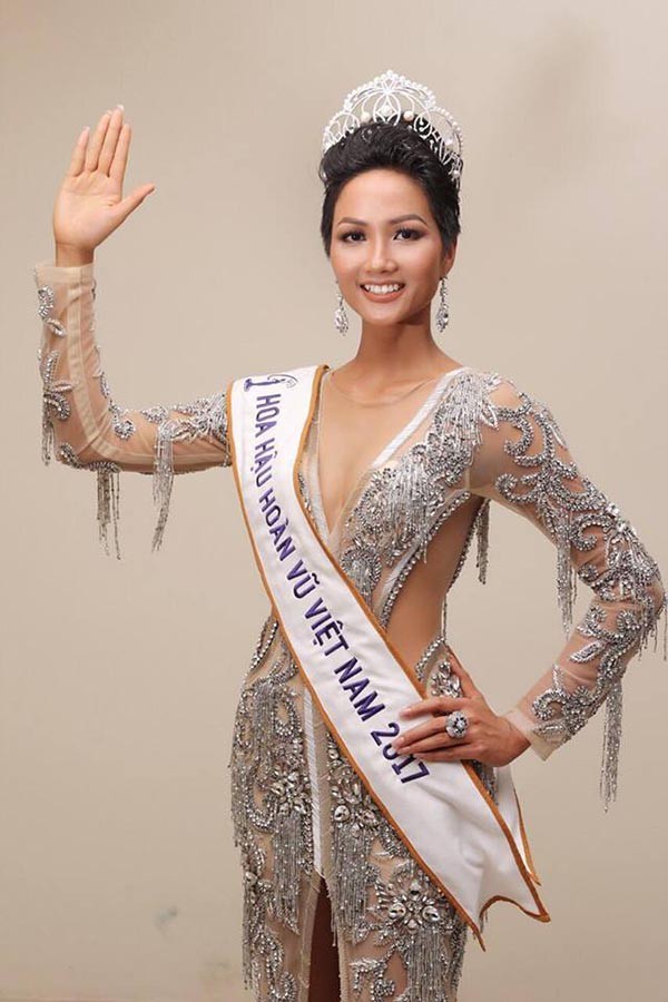 Tiết lộ về nhà tài trợ âm thầm giúp đỡ HHen Niê suốt thời gian thi Hoa hậu
